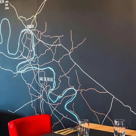 Hotel Ibis Styles Rouen Val De Reuil