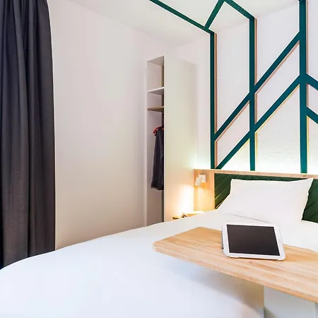 Ibis Styles Rouen Val De Reuil Szálloda 3*