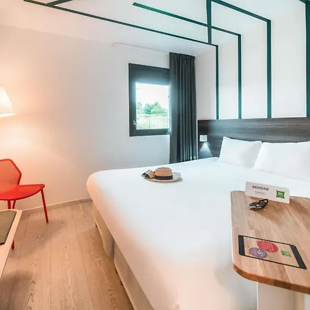 Hotel Ibis Styles Rouen Val De Reuil Val-de-Reuil