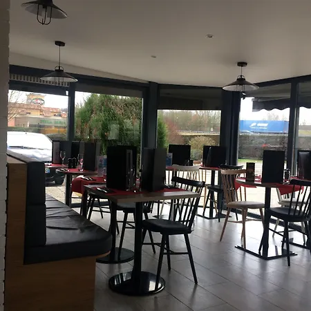 Ibis Styles Rouen Val De Reuil Val-de-Reuil