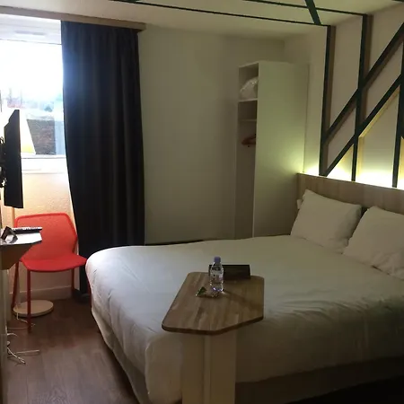 Ibis Styles Rouen Val De Reuil Hotel 3*
