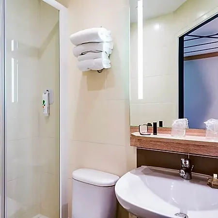Hotel Ibis Styles Rouen Val De Reuil Val-de-Reuil