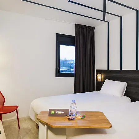 Szálloda Ibis Styles Rouen Val De Reuil 3*