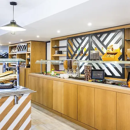 Ibis Styles Rouen Val De Reuil Hotel 3*