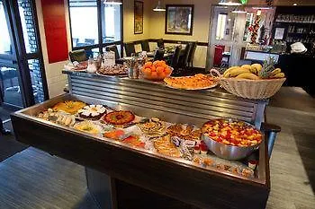 Hotel Ibis Styles Rouen Val De Reuil 3*